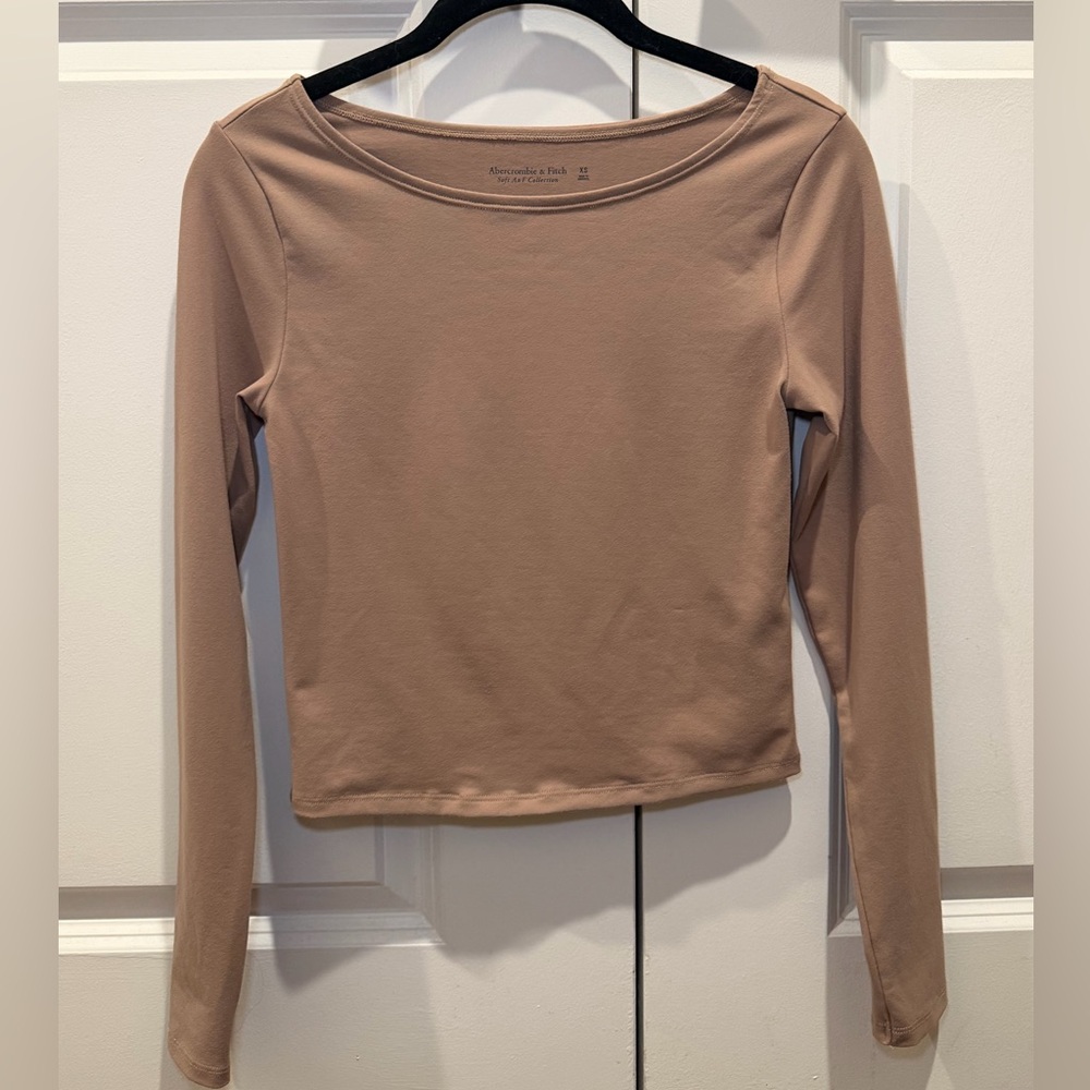 Abercrombie and Fitch Seamless Fabric Boatneck Top Size XS Light Brown